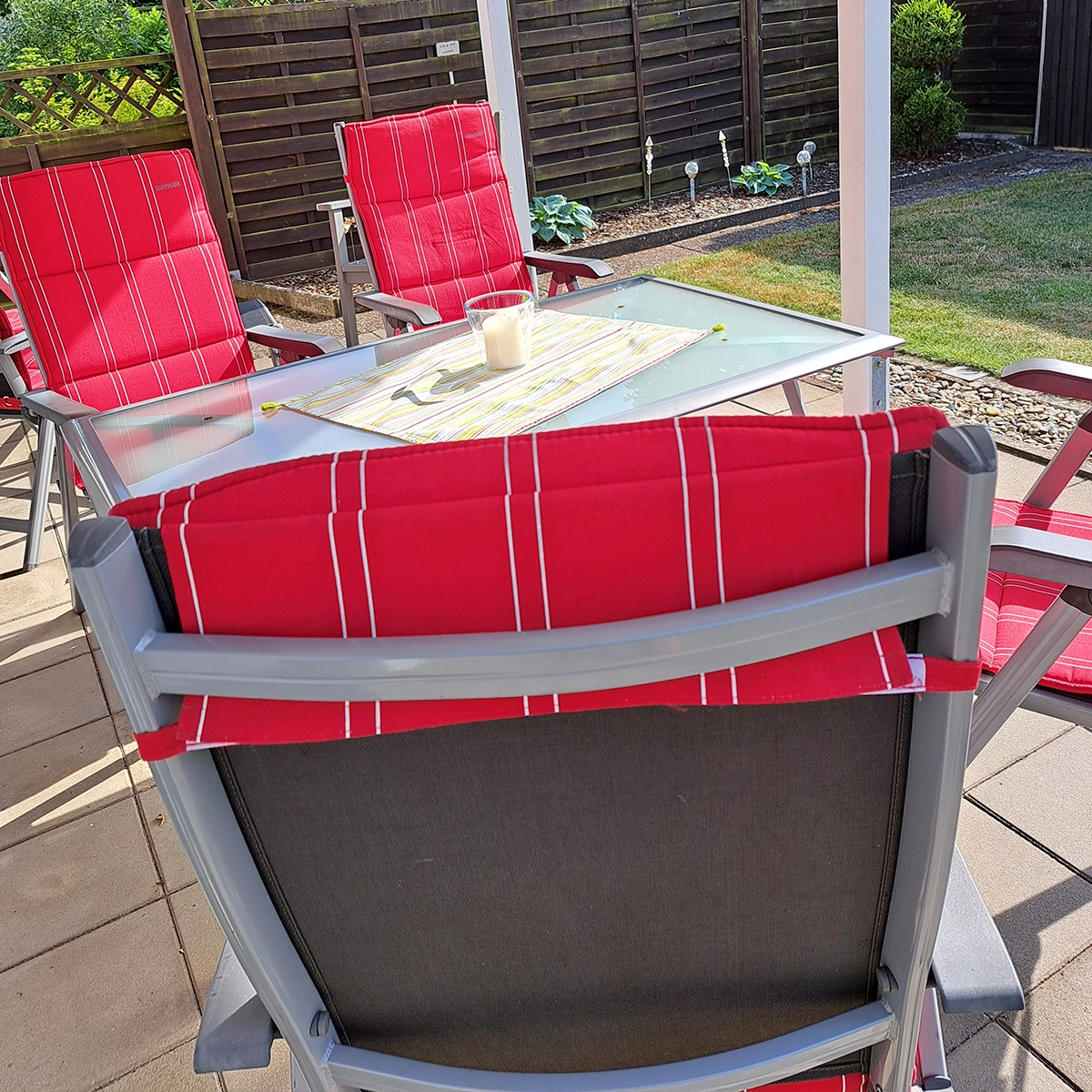 Gemütliche überdachte Terrasse